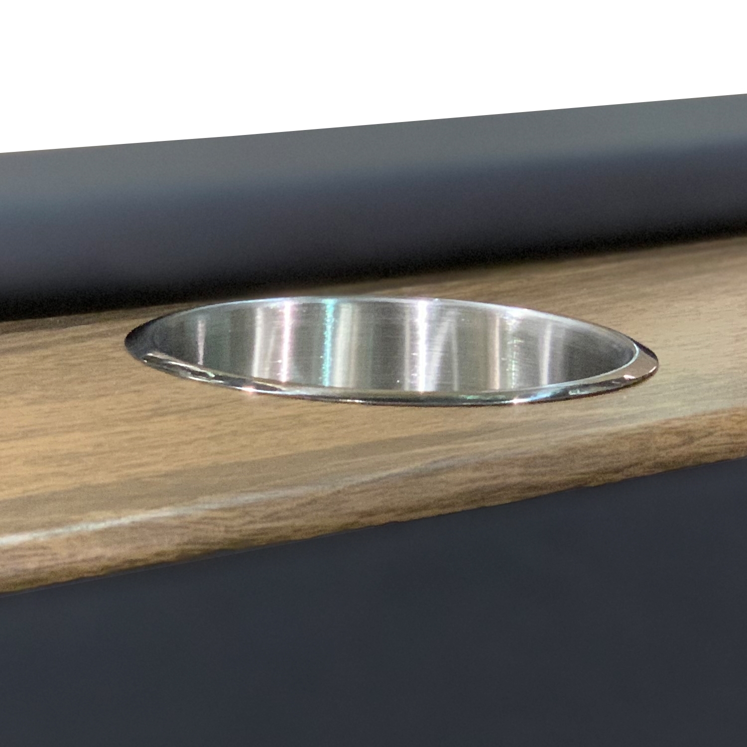 Distribution Maro / Popcorn machine and game room products/oval poker